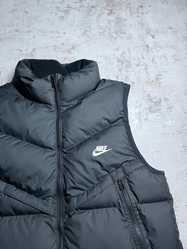 Nike Storm Fit елек