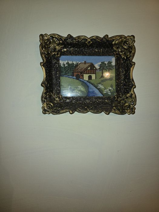 Vand tablouri goblen facut manual cu rama lemn sculptata manual