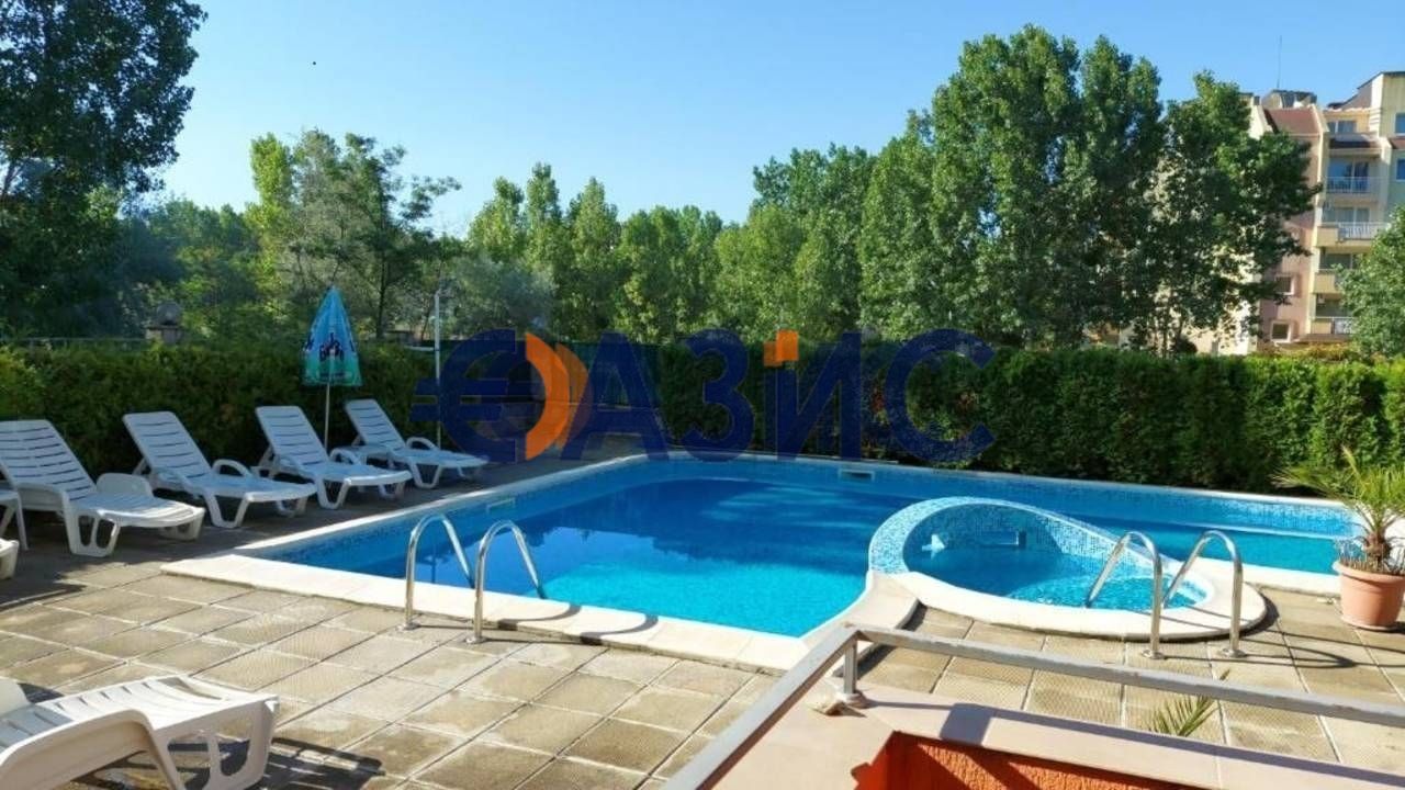 Продава се Едностаен апартамент в к.к. Слънчев бряг - 35 кв.м за 1143 €/кв.м - Снимка #9