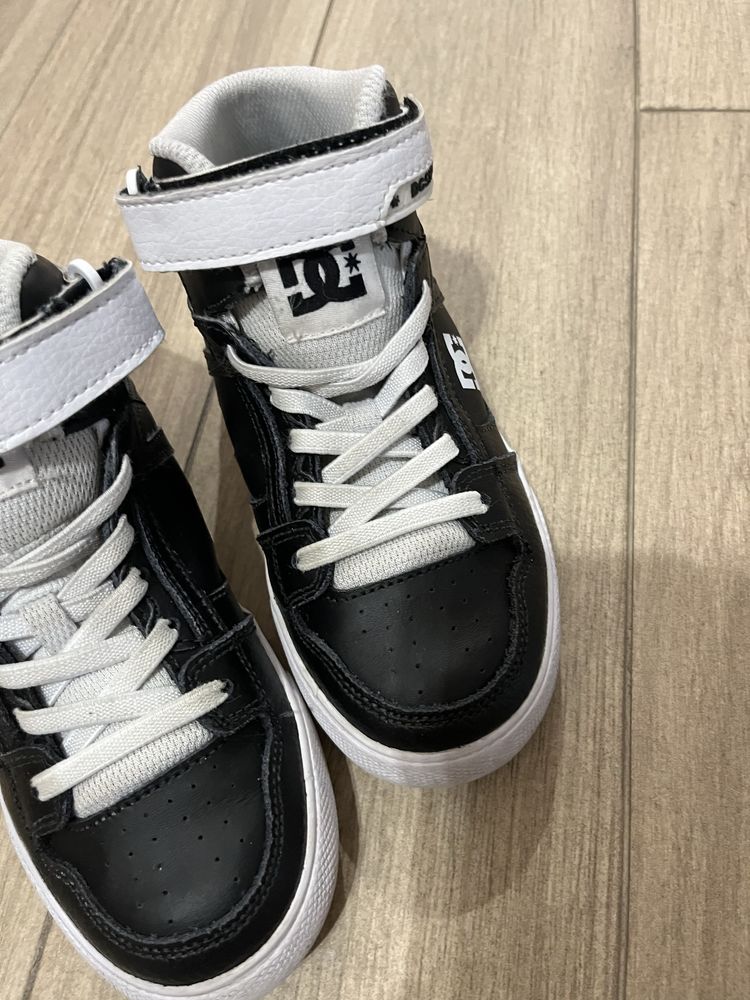 Кецове DC shoe