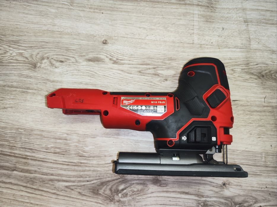 Corp Pendular, soricel Milwaukee M18 FBJS stare noua