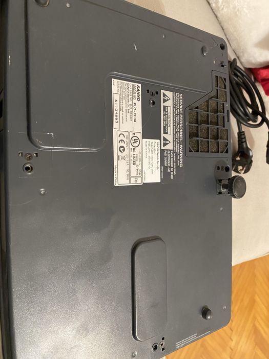 Videoproiector proiector Sanyo PLC-XE34