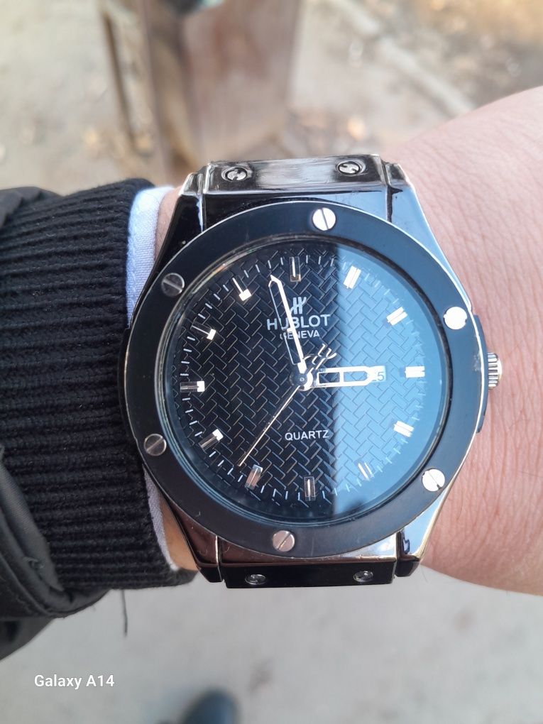 Часы HUBLOT Geneve