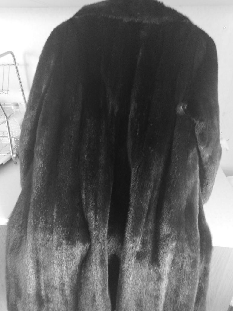 Дамско палто от цели кожи визон