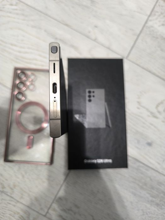 Vând s-au schimb Samsung Galaxy S24 Ultra 5G Titanium Violet