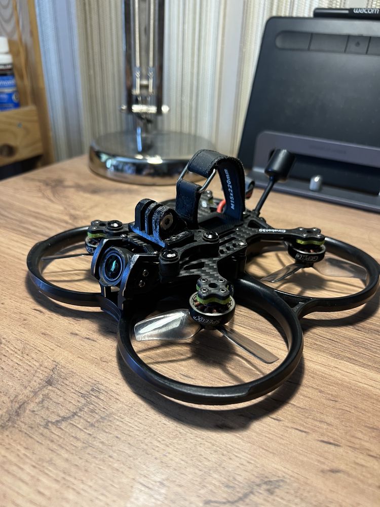 FPV дрон квадрокоптер GepRC Cinebot 30 o3