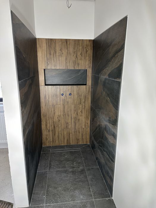 Servicii constructii, finisaje interioare/exterioare, renovari, altele