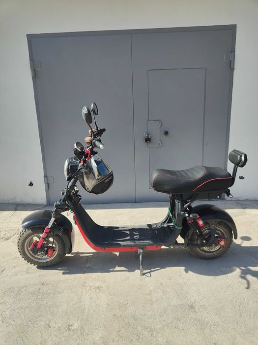 Электроскутер White Siberia 2500 Вт, 60 км/ч