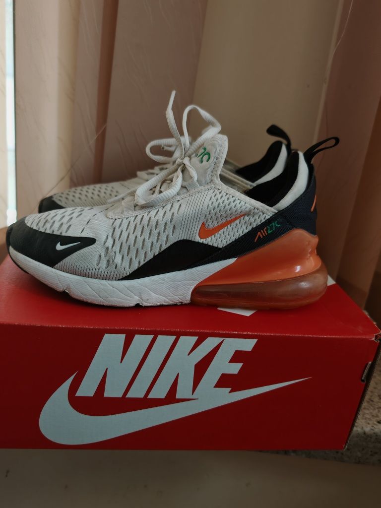 Nike air max 270