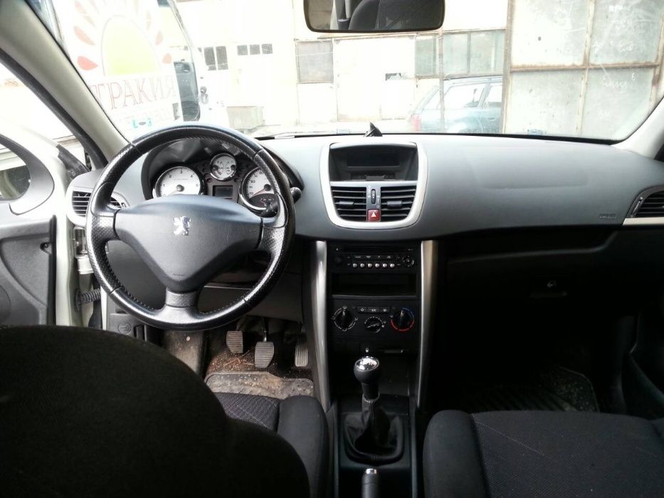 Peugeot 207 1.6 HDI ПЕЖО 207