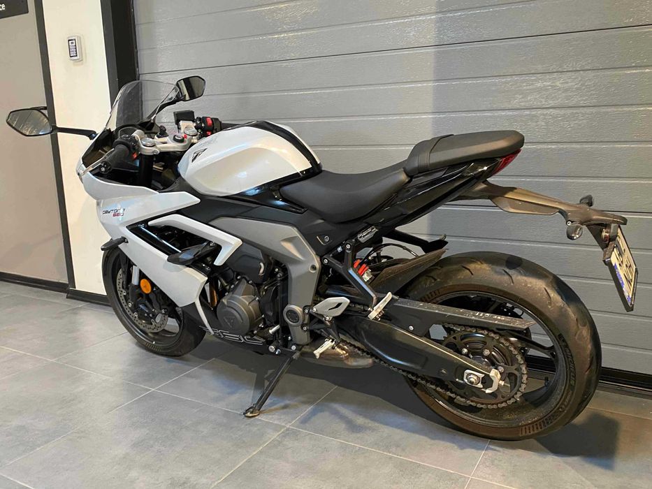Motocicleta Triumph Daytona 660 Second, 2024