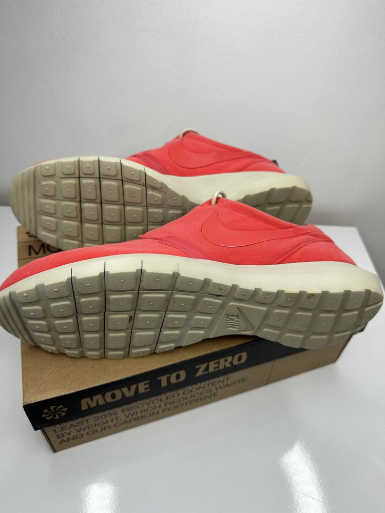 Nike Roshe Run NM (47.5) Маратонки