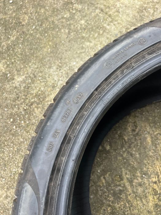 Anvelope de iarnă Pirelli/Triangle  R20