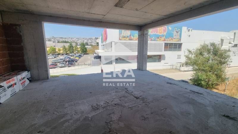 Дава се под наем Многостаен апартамент в Варна, Владислав Варненчик - 475 кв.м за 3800 € - Снимка #4