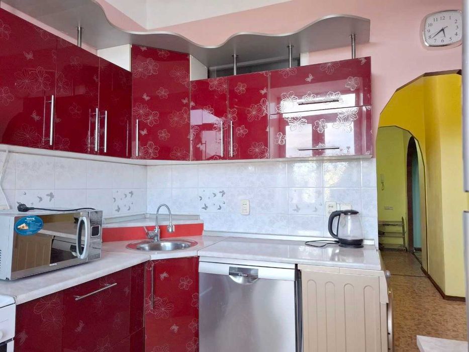 Продается 3-комнатная квартира