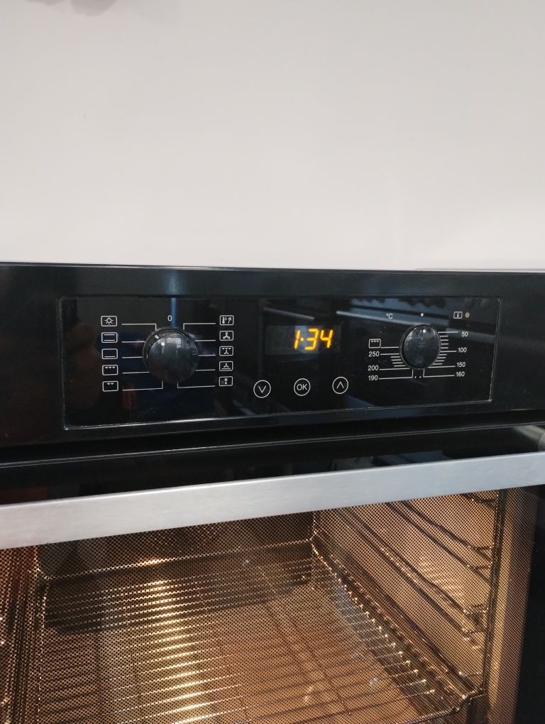 Фурна  MIELE black edition