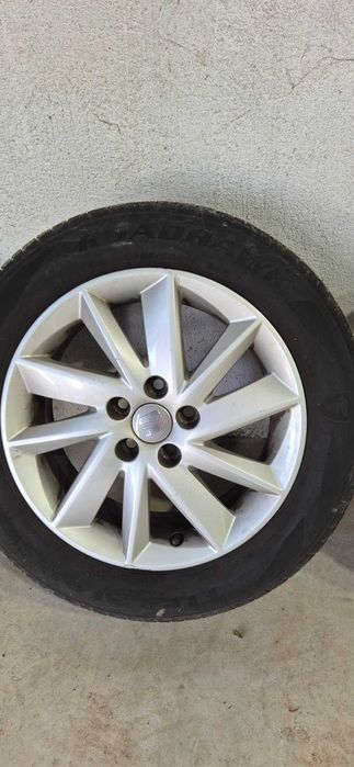 Гуми 185/60 R15 + джанти 5х100 за Сеат Ибиза