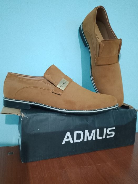 Туфли сотилади россиядан келган