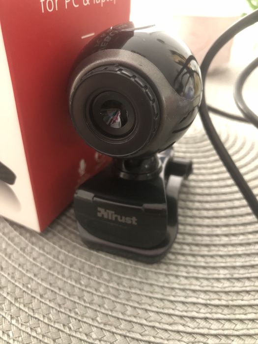 Camera web Trust