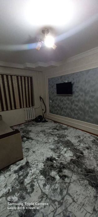 1 xona kvartira oilaga talabarga narxi 200$ Novza metro yaqnida