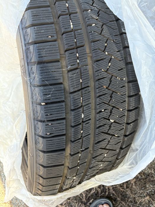 продам зимние шины