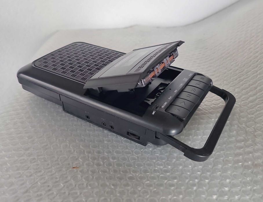 Casetofon "Auvisio" funcțional