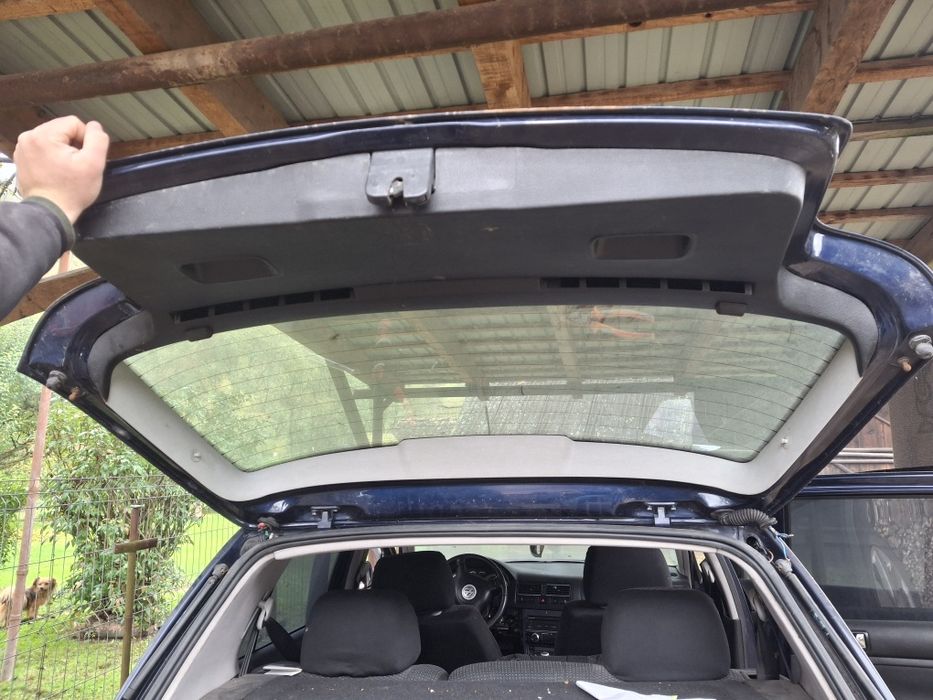 Haion vw golf 4 - capota portbagaj