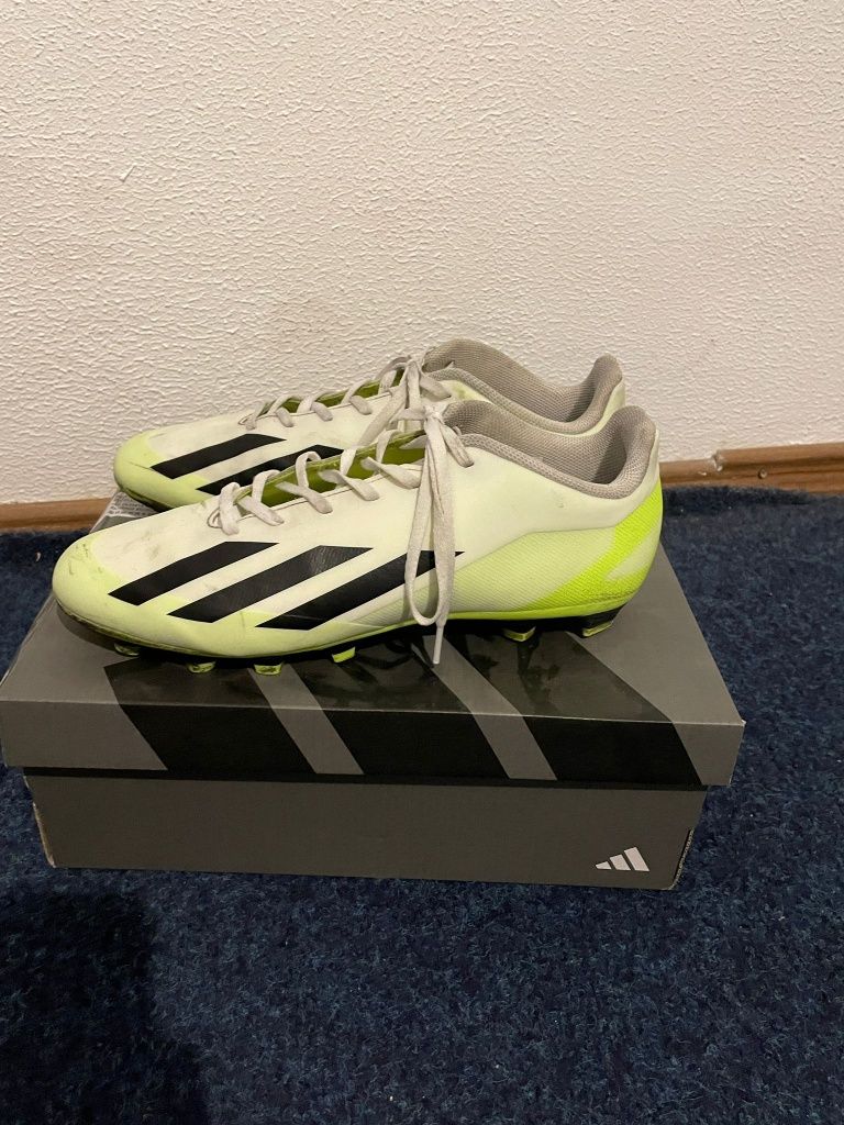 ghete fotbal Adidas X crazy fast