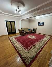 Продаётся квартира Карасу-6. 3/2/5. 92 м² Удвоенный зал.