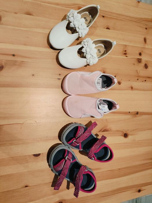 Детски обувки/пантофки/сандали размер 25-26