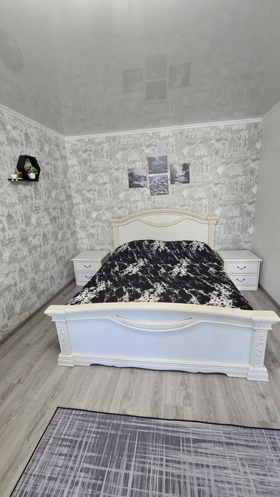 Однокомнатная в КЖБИ по Часам 2 часа 4 тыс и Ночь 10тыс