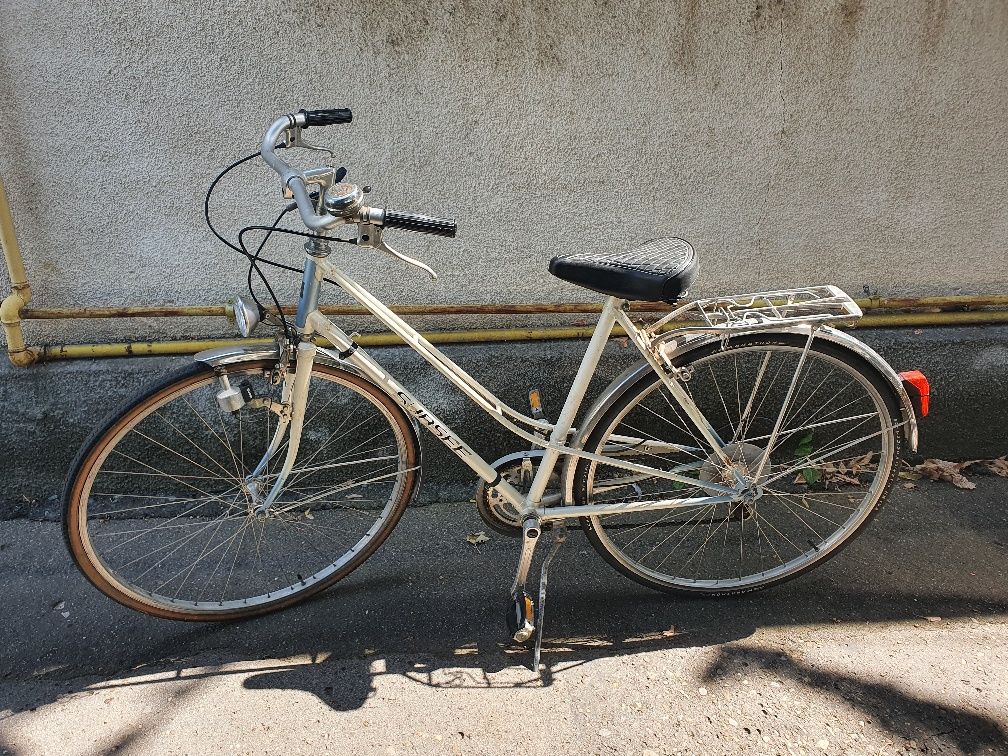 Bicicletă damă 28" cu12 viteze cadru S ideal pt persoane pană in 168cm