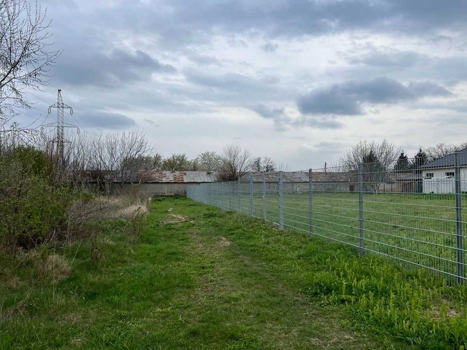 Teren ideal pentru casa ta - Vanatori/550 mp/ drum asfaltat/ utilități