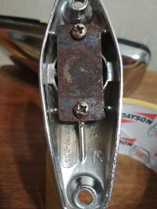 Автозапчасть. Ваз 2103-06. Боковое зеркало наружное.