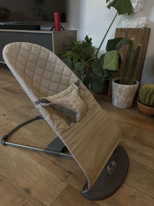 Balansoar Baby Bjorn