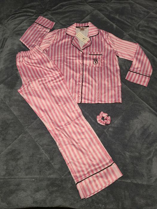 Дамска пижама Виктория сикретс