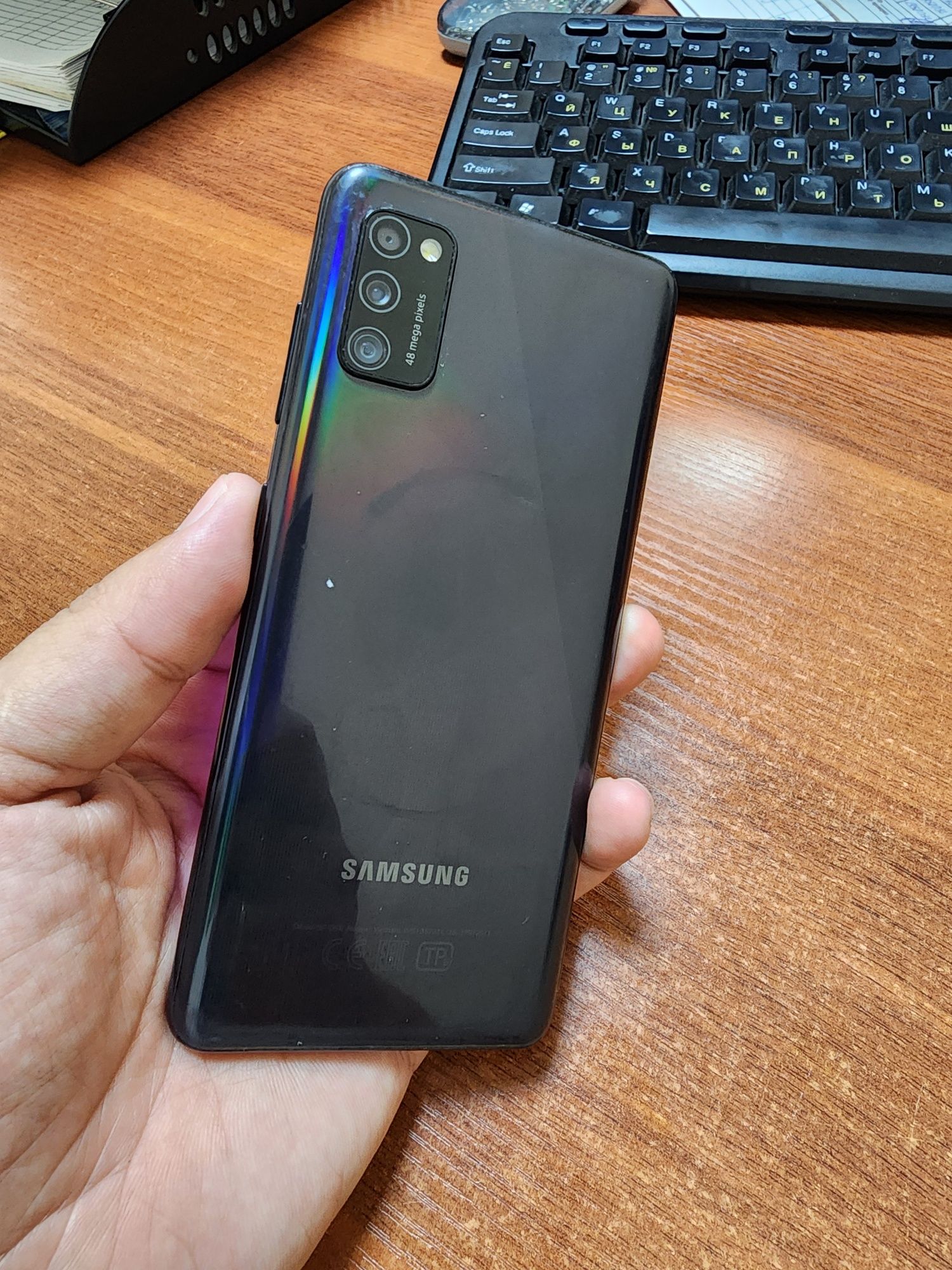 Samsung A41
/
. .