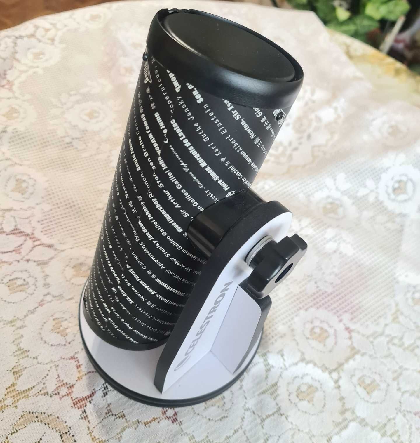 Продавам Celestron Телескоп настолен FirstScope 76