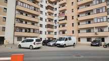 PROPRIETAR  2  camere  dec  loc de parcare