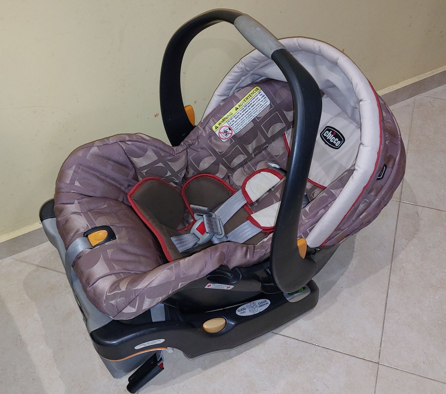 Бебешки кош и седалка с ISOFIX