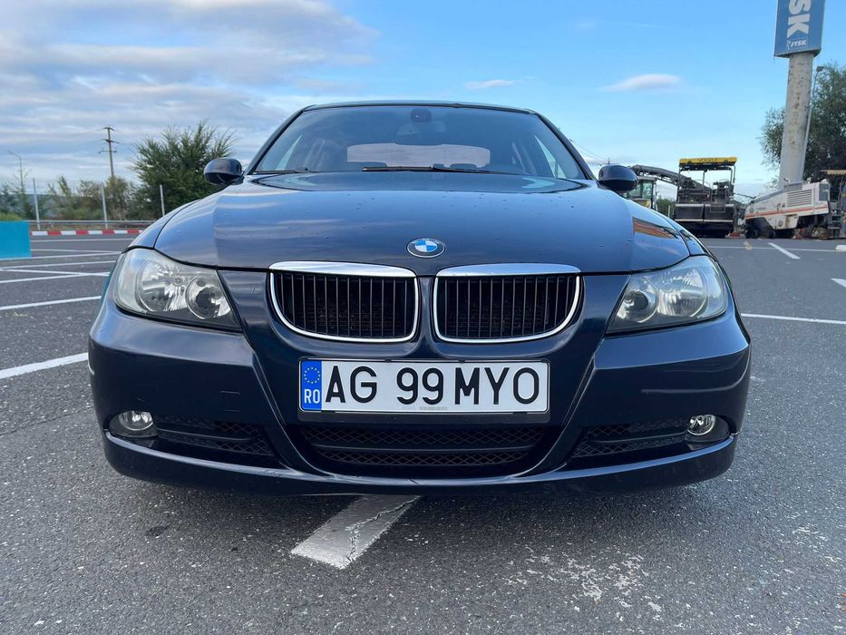 Vand BMW E90 320D automat