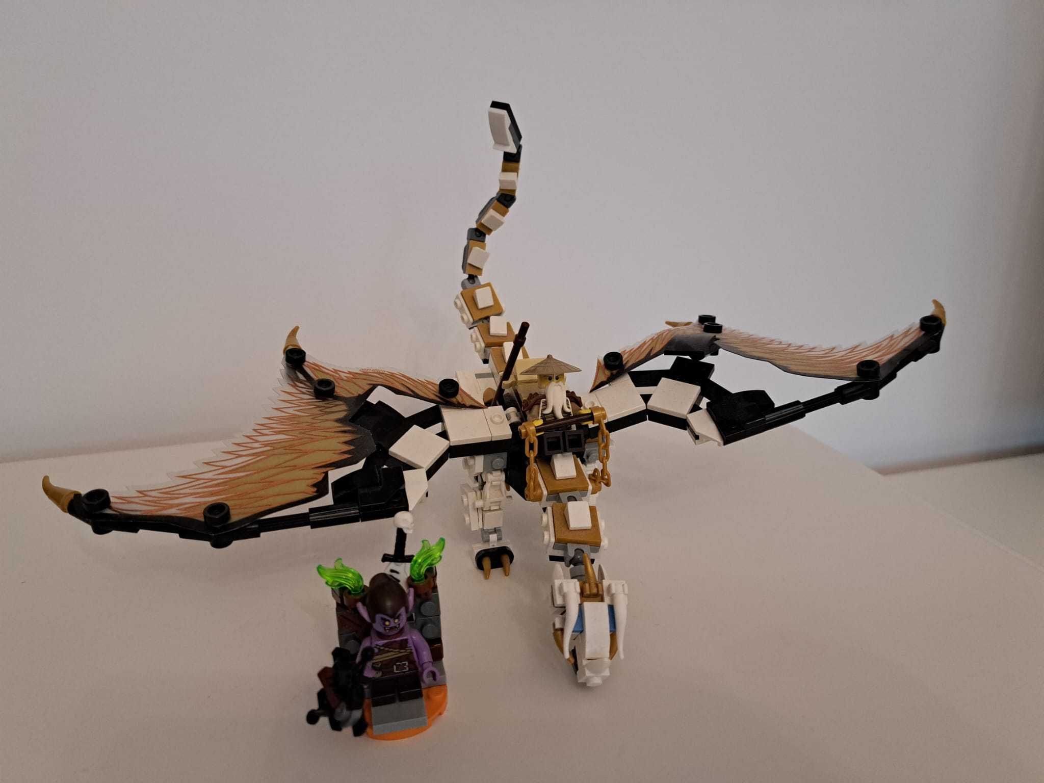 LEGO NINJAGO - Dragonul de lupta al lui Wu 71718, 321 piese