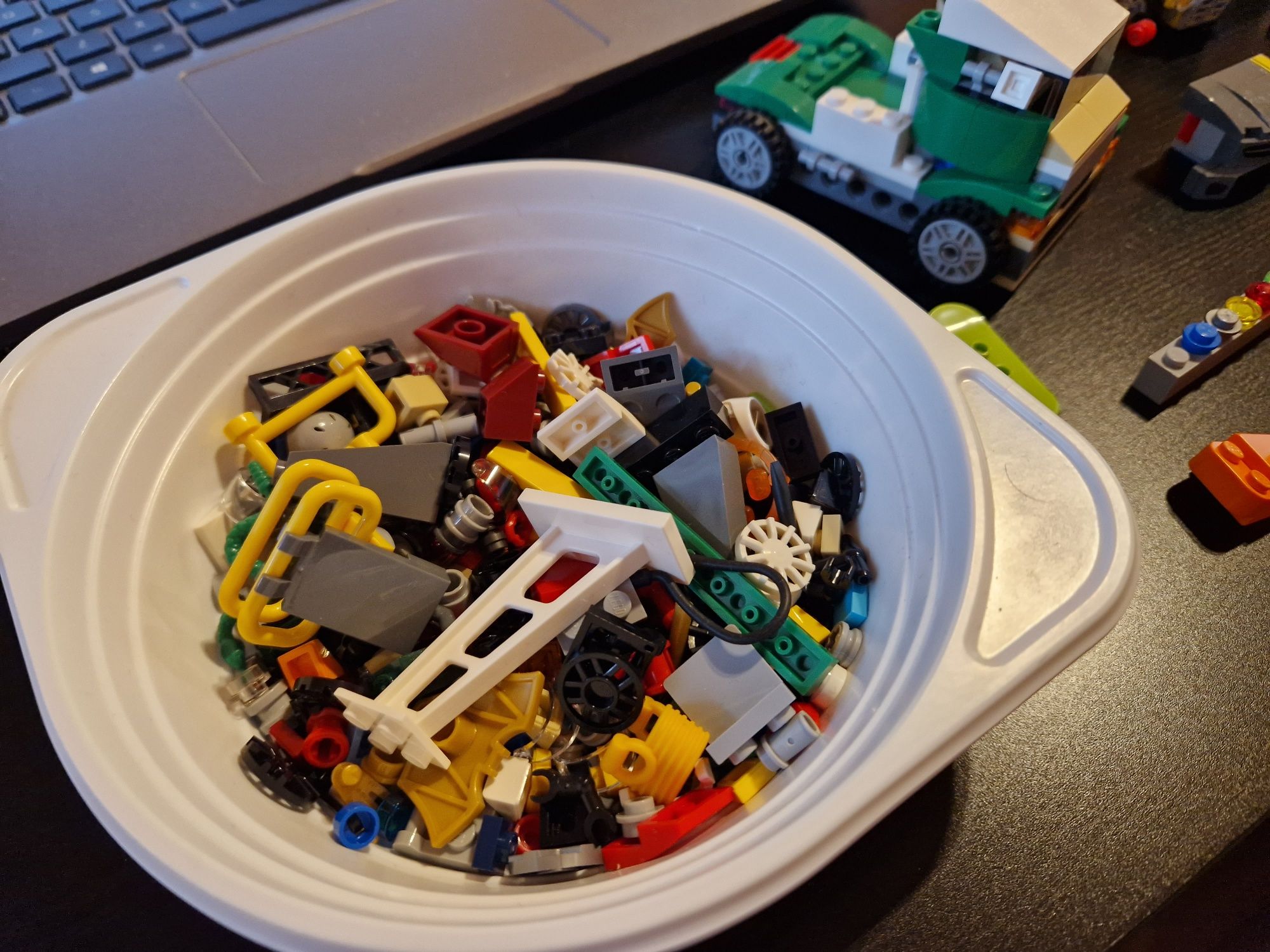 Lego - diferite piese