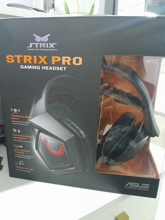 Наушники ASUS strix Pro