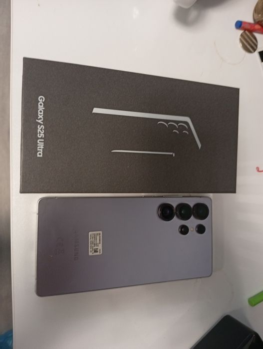 Samsung S25 Ultra 256gb silverblue