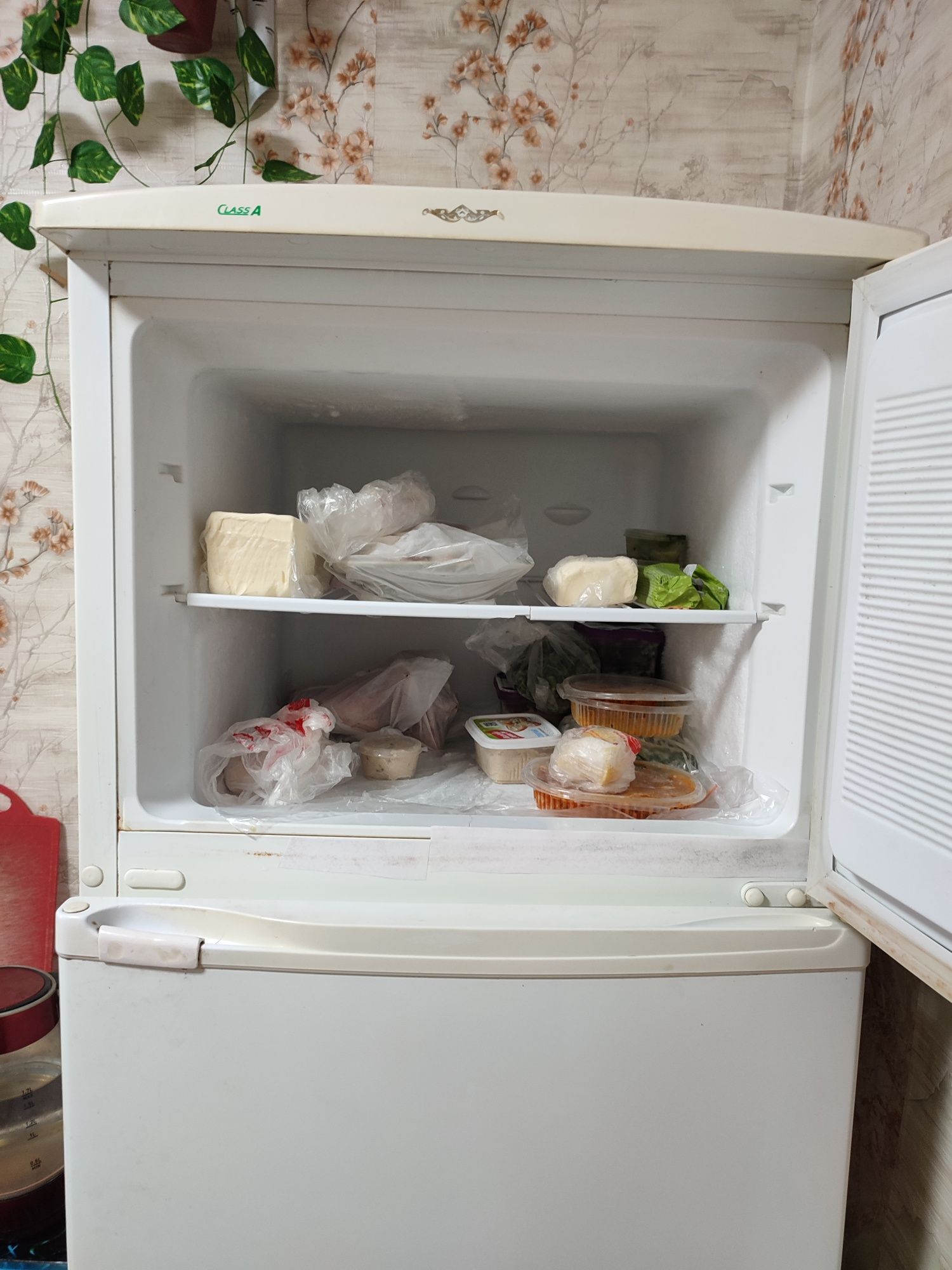Продам холодильник в хорошим состоянии