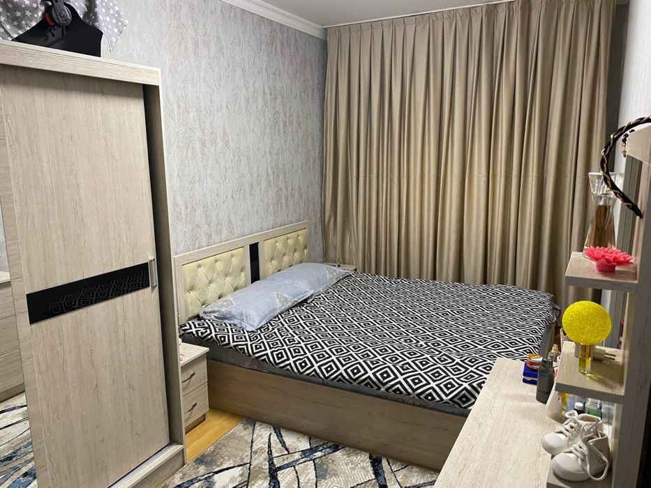 Юнусобод 7кв 4/3/4 Сотилади