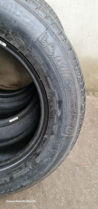 Vând anvelope de vată Michelin 215 65 r 16  primacy 3 102H