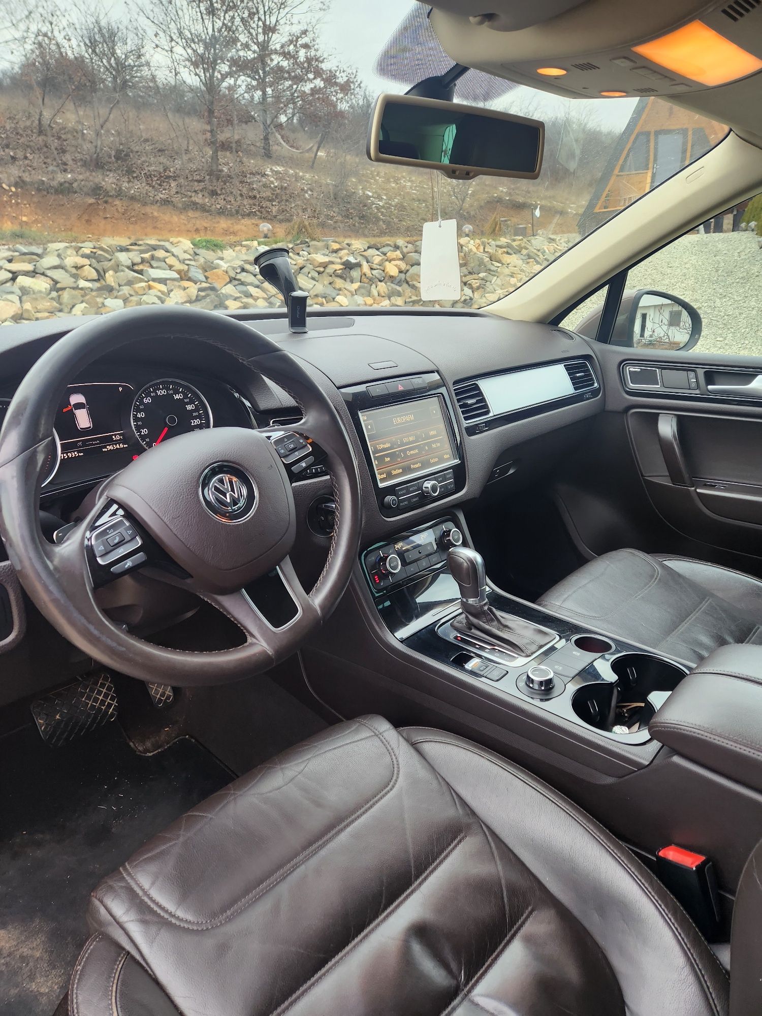 Volkswagen Touareg 3.0 245cp fără nici o problema, masina personala