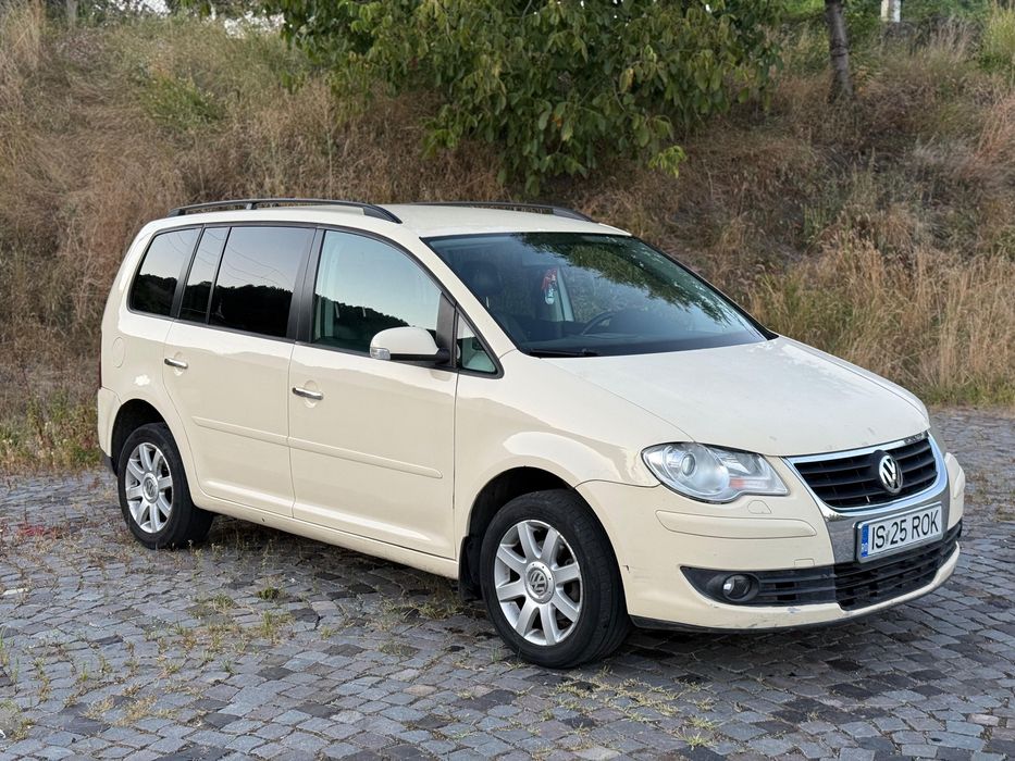 VW Touran Facelift 2008 / 1.9TDI / cutie automata DSG